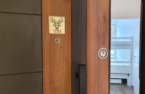 Divcibare Apartment | Apartman SRNA, Vila JEZERO