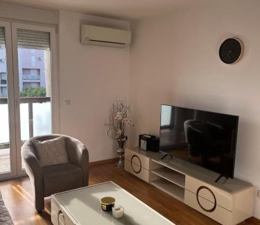 Ljubuski Apartment | Apartman Tinaa