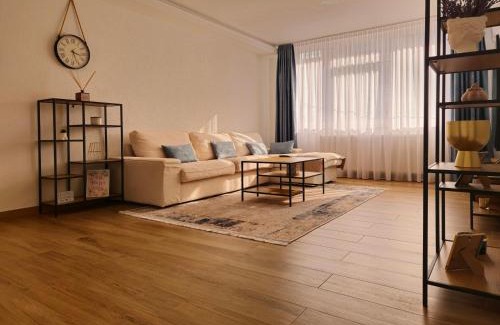 Canton 10 Apartment | Apartman Trg 892