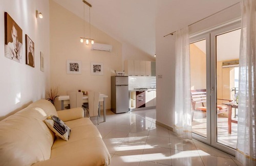 Martinscica Apartment | Apartmani Tanja