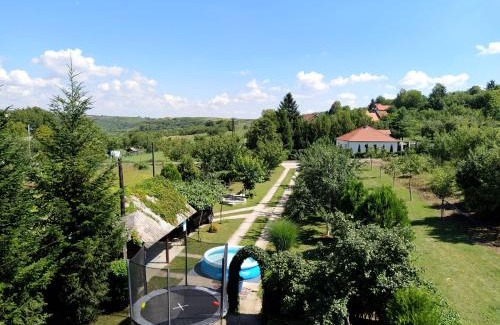 Vrdnik Apartment | Apartmani Vukanac