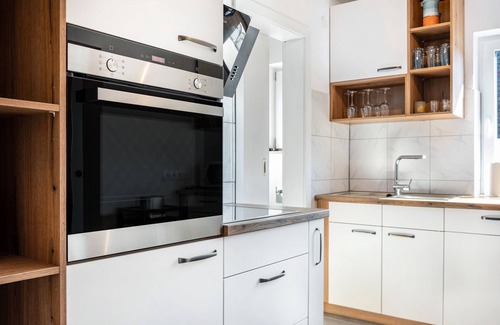 Blaufelden Apartment | Apartment 'Kleinert' with Shared Garden, Balcony and Wi-Fi