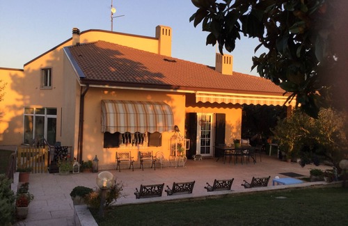 Mezzane di Sotto Apartment | Apartment 'Suite Al Pian' with Private Pool, Private Garden and Wi-Fi