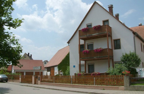 Merkendorf Apartment | Apartment 1 with balcony on the first floor