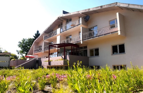 Weil am Rhein Apartment | Apartment '1' with Shared Terrace, Balcony and Wi-Fi