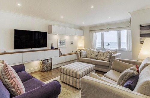 Bigbury-on-Sea Apartment | Apartment 18, Burgh Island Causeway