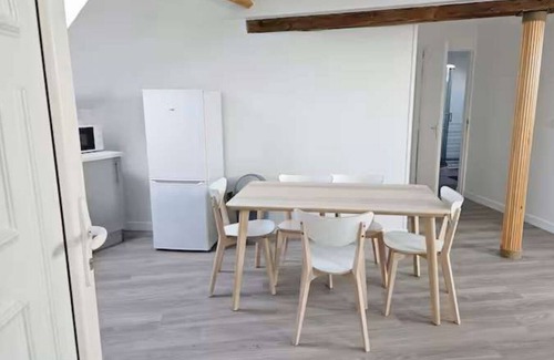 La Croix-en-Brie Apartment | Apartment 2 at the farm 1st floor in the middle of the fields