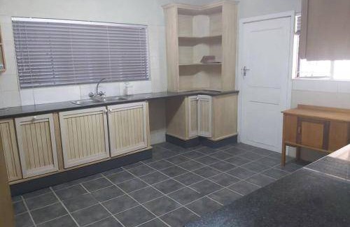 Bloemfontein Apartment | Apartment ∙ 2 bedrooms ∙ 4 guests