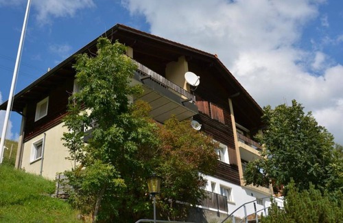 Saanenmoeser Apartment | Apartment ∙ 2 bedrooms ∙ 6 guests