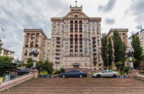 Khreshchatyy Yar Apartment | Apartment 2 to VIP view Center in Київ