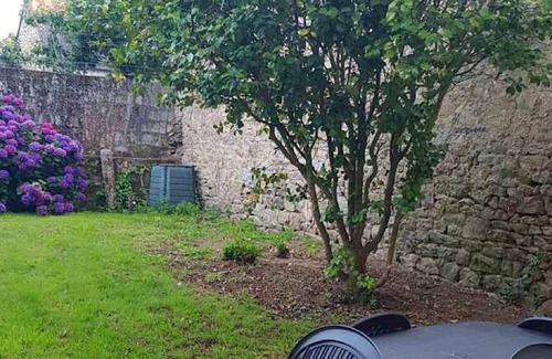 Brech Apartment | Apartment 20 minutes from the beaches