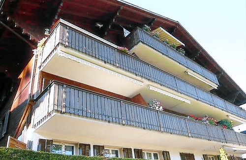 Zweisimmen Apartment | Apartment ∙ 3 bedrooms ∙ 6 guests