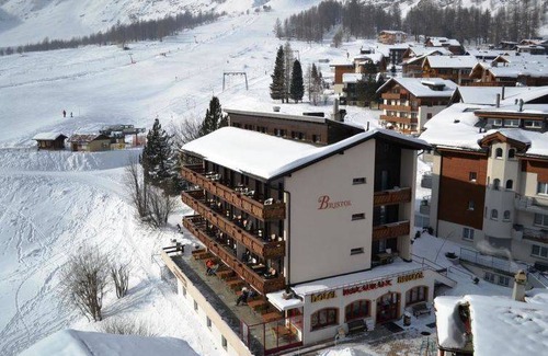 Saas-Fee Apartment | Apartment ∙ 3 bedrooms ∙ 6 guests