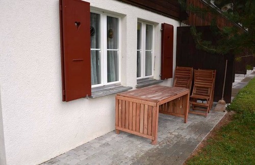 Zweisimmen Nr Gstaad Apartment | Apartment ∙ 3 bedrooms ∙ 8 guests