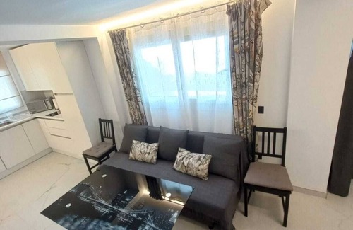 La Catedral Apartment | APARTMENT 3 HOUSE PUERTA DE ALMODOVAR
