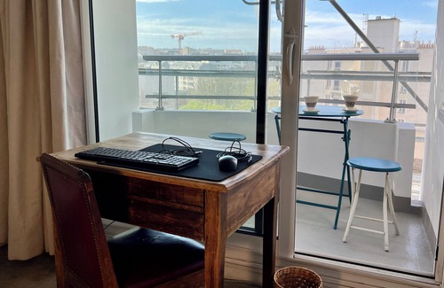 Quartier de la Chapelle Apartment | Apartment 3 Rooms, Bright, With Balconies and Panoramic View