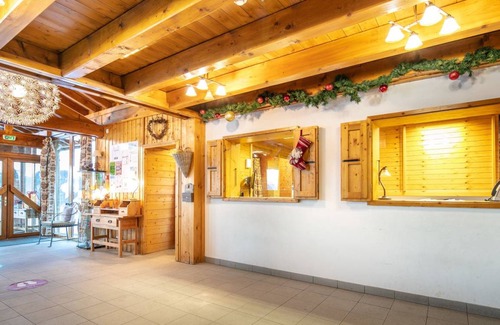 Doucy-Combelouviere Apartment | Apartment ∙ 4 guests