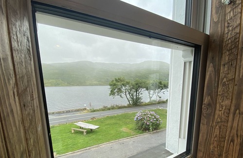 Kylemore Cottage | Apartment 412 - Kylemore - sleeps 2 guests in 1 bedroom