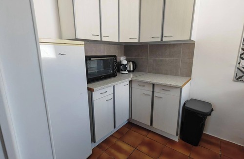 Marseillan Plage Apartment | Apartment 5 bedrooms, 10 pers, CLIM, EXTERIEUR center de Marseillan plage, 300m plage