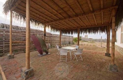 Mancora Apartment | Apartment 5 minutes from downtown Mancora. View and direct access to the sea