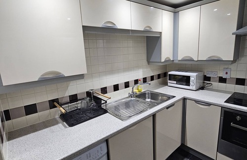 Salford Apartment | Apartment, 5 minutes walk to Manchester City center