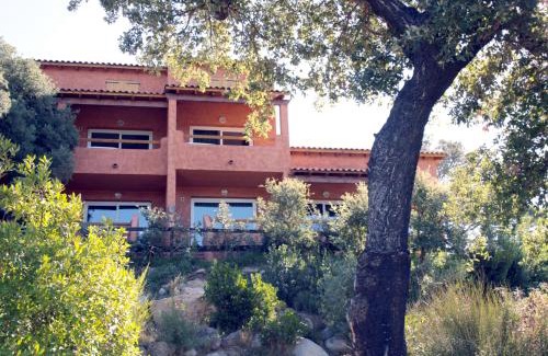 Pinarellu Apartment | Apartment 6 people with air conditioning and 2 bathrooms, near Porto Vecchio