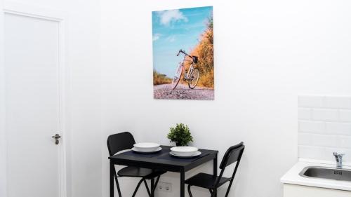 Ciudad Lineal Apartment | Apartment 6 Private complex 4 people