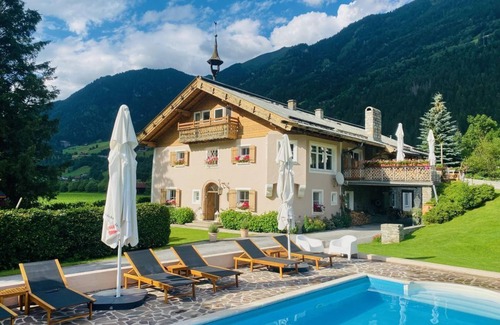 Bad Hofgastein Apartment | Apartment A - Angerhof, country house