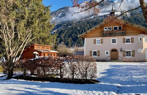 Bad Hofgastein Apartment | Apartment A - Angerhof, country house