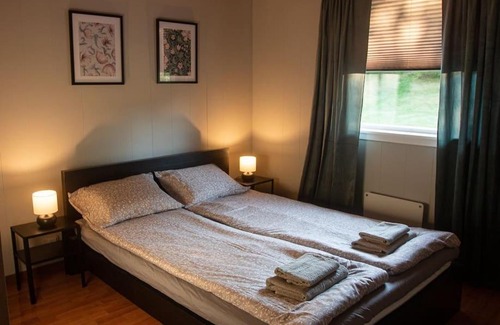 Etne Apartment | Apartment-A near Etne-Odda