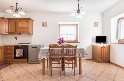 Transacqua Apartment | Apartment 'Agritur Alle Quattro Stagioni' with Mountain View and Garden