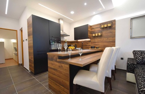 Milcetici Apartment | Apartment Antonia 4 with pool