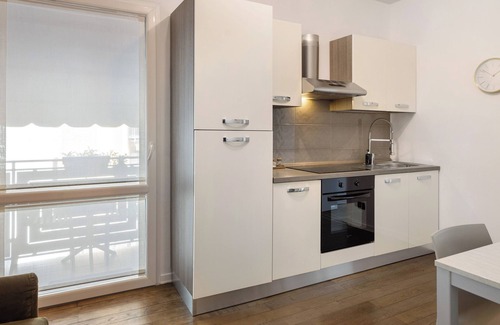 Caorle Apartment | Apartment 'Appartamento Bettin' with Private Terrace, Wi-Fi and Air Conditioning