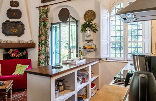 Grosseto Apartment | Apartment 'Appartamento Folletto' with Shared Pool, Private Terrace and Wi-Fi