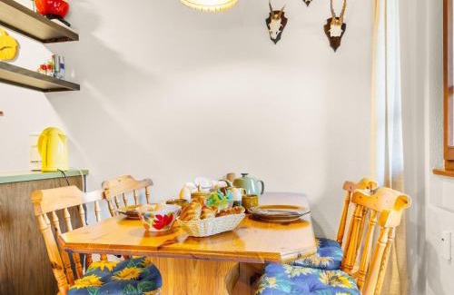 Ernen Apartment | Apartment Aragon E112 by Interhome