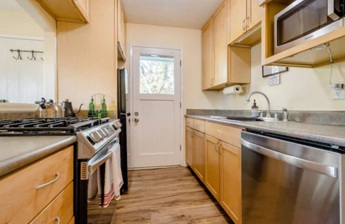 Folsom Road Apartment | Apartment at the Heart of Roseville