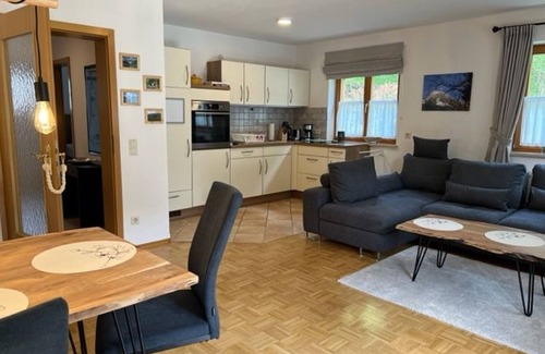 Schliersee Apartment | Apartment Auszeit am Breitenbach