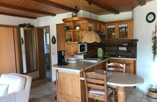 Sasbachwalden Apartment | Apartment 'Bachschwalbe' with Mountain View, Shared Terrace and Wi-Fi