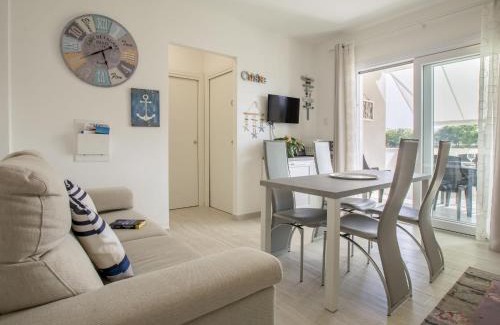 La Muddizza Apartment | Apartment Baia dei tramonti by Interhome