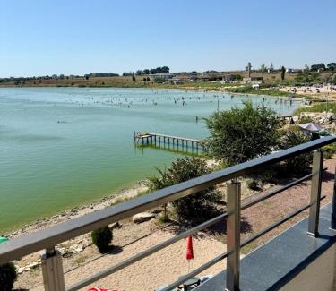 Eforie Apartment | Apartment Beautiful Sunsets