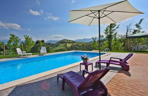 Acqualagna Apartment | Apartment Belvedere 8
