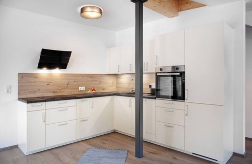 Umhausen Apartment | Apartment 'Bens Auszeit Top 5' with Mountain View and Wi-Fi