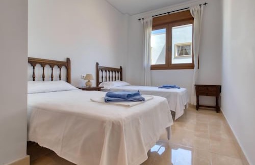 Platja de l'Arenal Apartment | Apartment Benvinguts in Jávea/Xàbia - 6 persons, 3 bedrooms