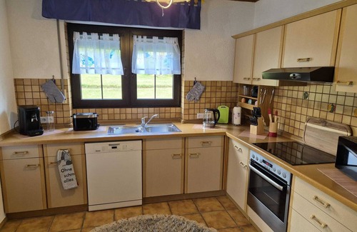 Herbitzheim Apartment | Apartment 'Bettyś Home' with Balcony and Wi-Fi