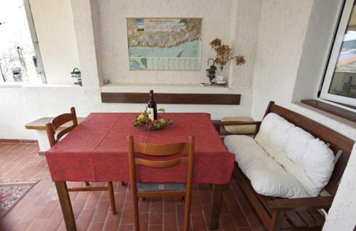 Igrane Apartment | Apartment Bezerusa