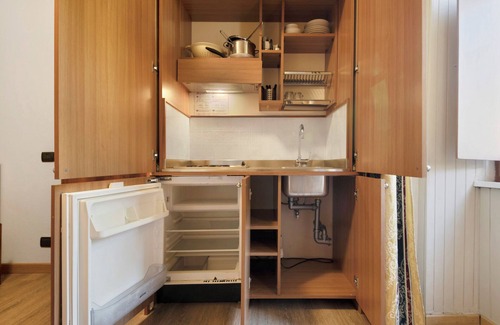 Moneglia Apartment | Apartment Bilocale Moneglia 31 close to the Beach with Shared Pool & Wi-Fi