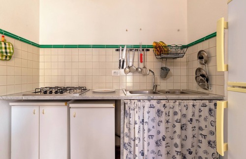 Pivarada Apartment | Apartment "Blu Verdone" with Sea View, Balcony & Wi-Fi