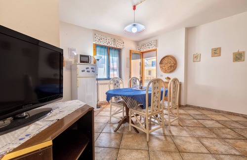 Pivarada Apartment | Apartment "Blu Verdone" with Sea View, Balcony & Wi-Fi