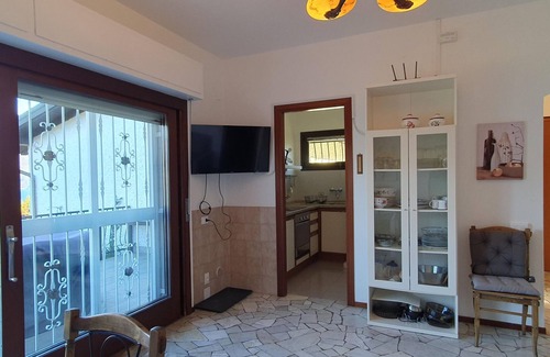 Germignaga House | Apartment by Lake Maggiore with Views