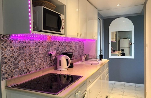Saint-Francois Apartment | Apartment Carbet-Coco: T1 80 m2 (interior + terrace) + very large swimming pool